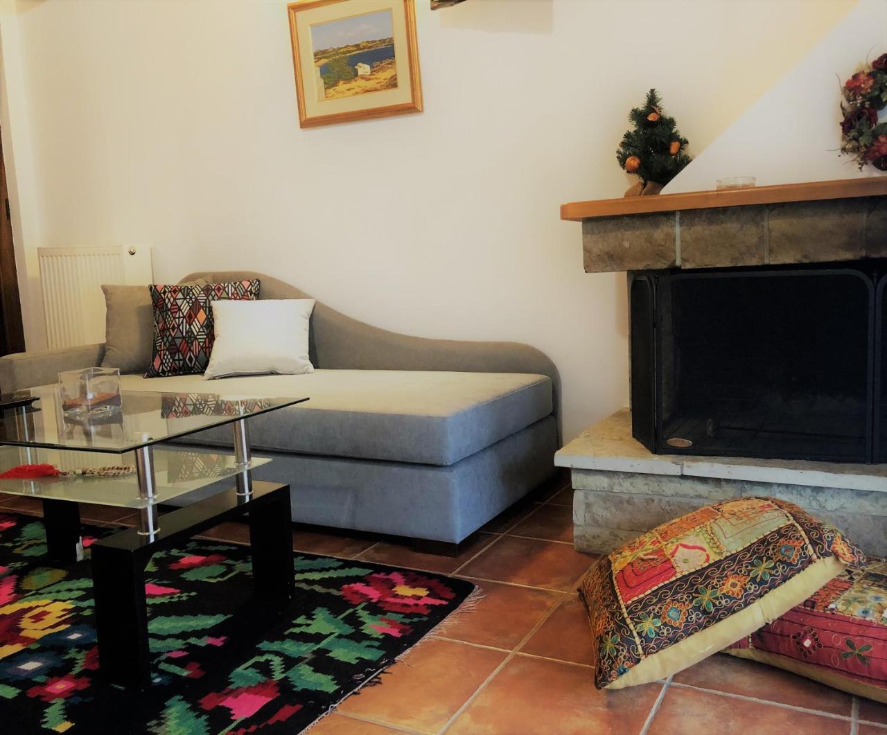 קלבריטה Guesthouse Mouses מראה חיצוני תמונה