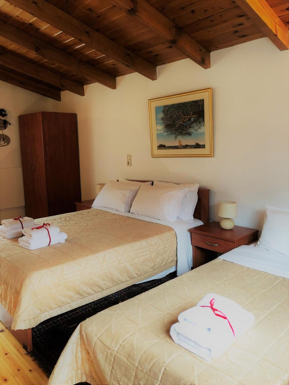 קלבריטה Guesthouse Mouses מראה חיצוני תמונה